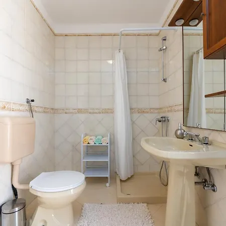 Kuca Ruzic Сasa de vacaciones *